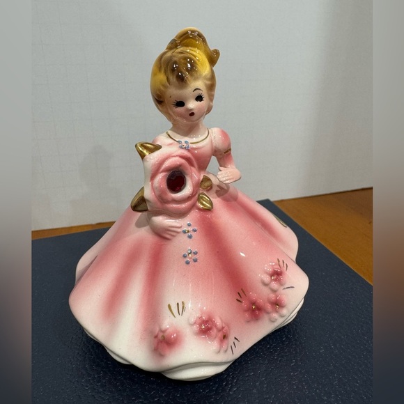 Josef 1950s vintage birthday figurine january garnet - Picture 8 of 8